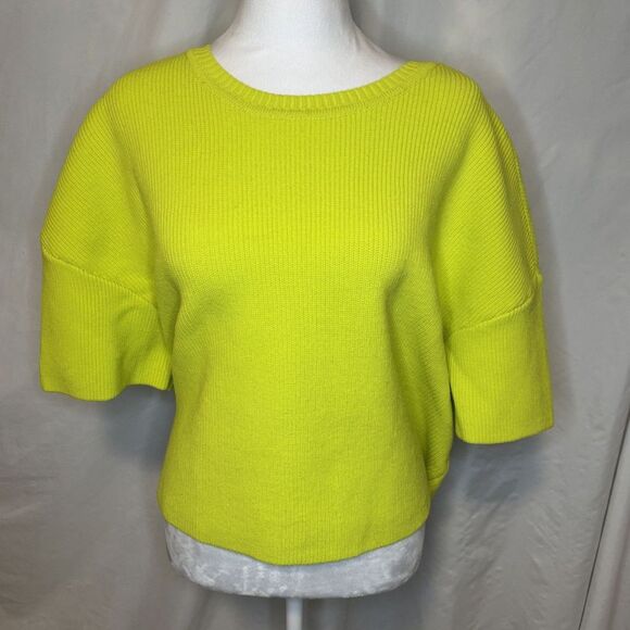 Express Neon Green Crew Neck Short Sleeve Boxy Sweater Womens Stylish - Picture 2 of 5